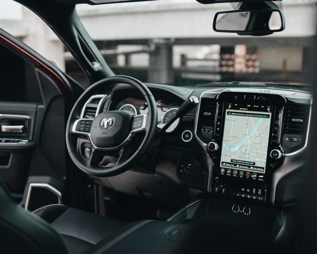 découvrez notre assurance automobile professionnelle, conçue pour protéger votre véhicule et votre entreprise. bénéficiez d'une couverture sur mesure, d'un service client dédié et de tarifs compétitifs. roulez en toute sérénité avec notre assurance adaptée aux professionnels.