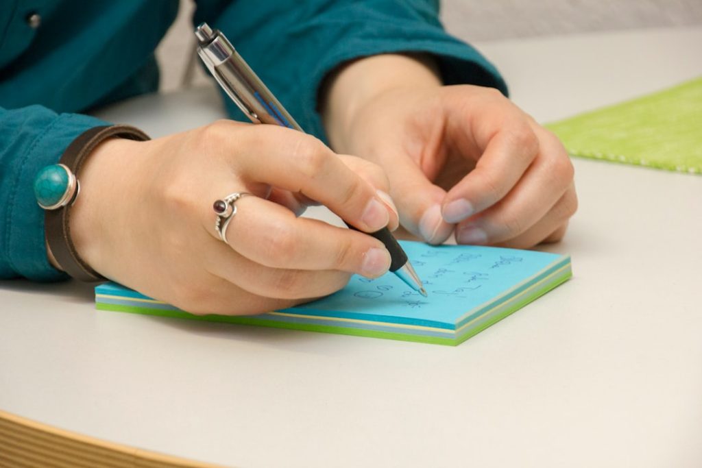 découvrez comment un psychologue peut vous aider à surmonter vos défis émotionnels et mentaux. obtenez des conseils professionnels pour améliorer votre bien-être et votre qualité de vie.