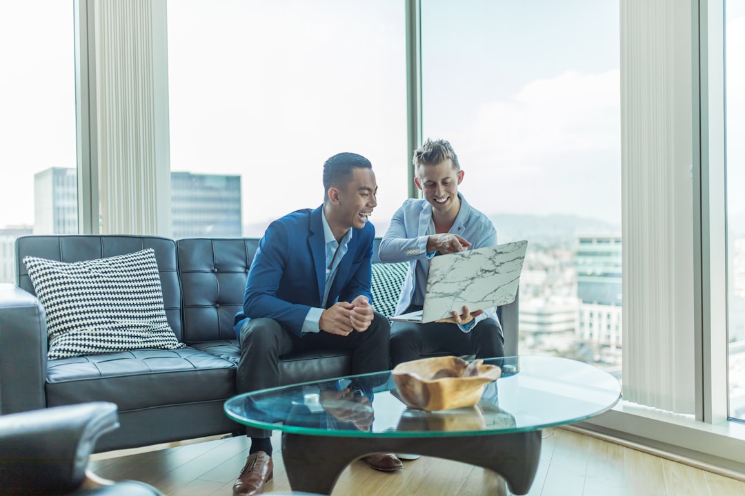 découvrez notre service de courtage en assurance, où des experts s'engagent à vous trouver les meilleures couvertures adaptées à vos besoins. profitez de conseils personnalisés et d'un large éventail de polices d'assurance pour vous protéger, vous et vos biens.