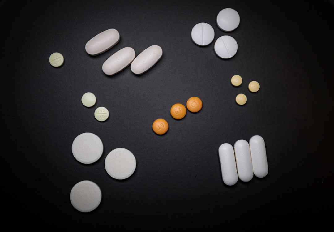 découvrez notre assurance spécialement conçue pour les pharmaciens, offrant une protection complète adaptée à vos besoins professionnels. protégez votre carrière et votre avenir avec des solutions d'assurance fiables et sur mesure.