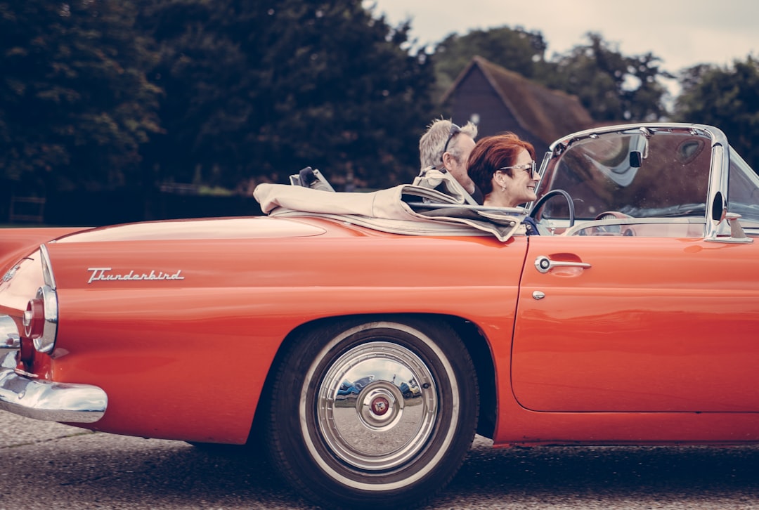 découvrez nos solutions d'assurance auto adaptées à vos besoins. protégez votre véhicule avec des couvertures complètes, des tarifs compétitifs et un service client dédié. faites le choix de la sécurité sur la route !